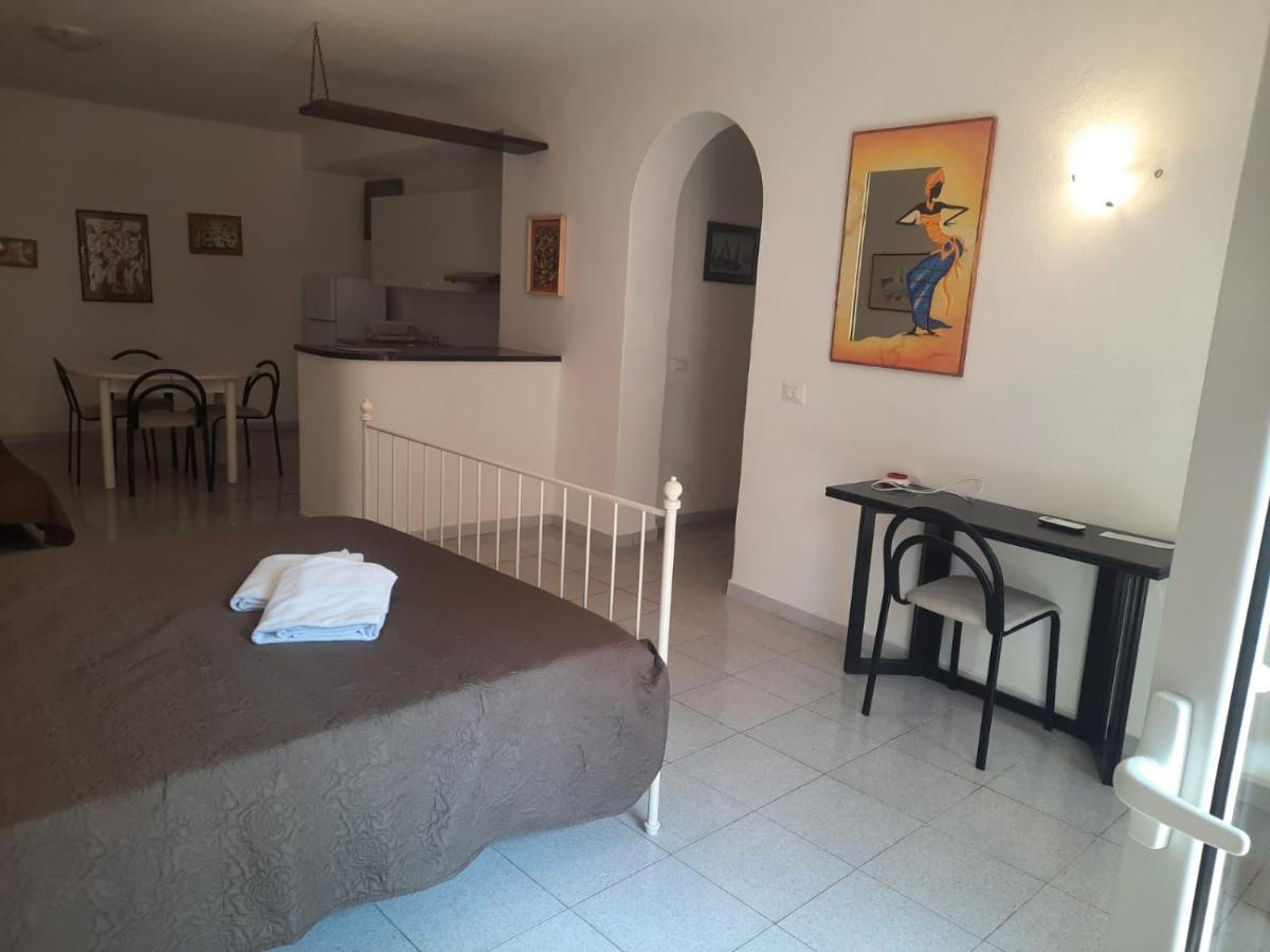 Residence Aegidius Ischia Bagian luar foto