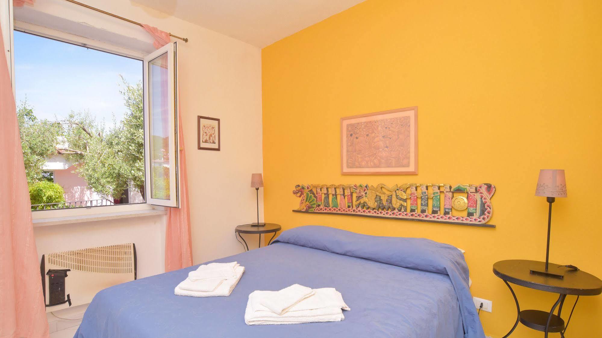 Residence Aegidius Ischia Bagian luar foto